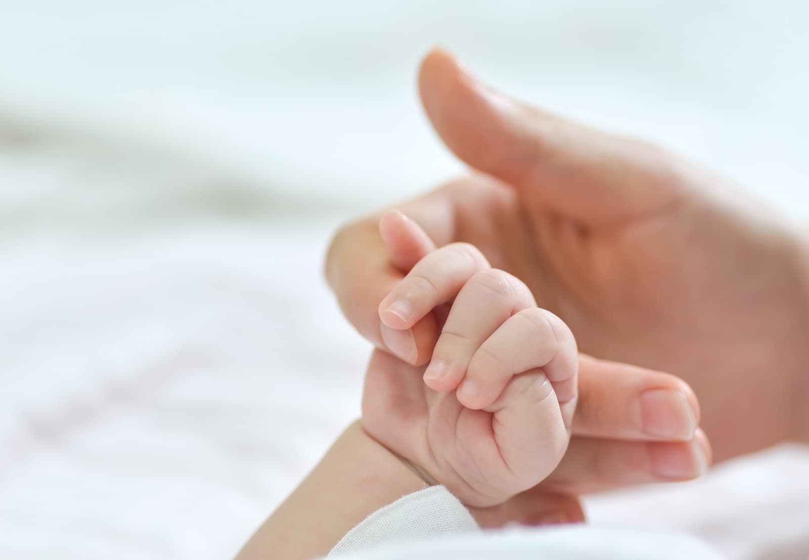 BAJA POR MATERNIDAD PARA AUTONOMOS
